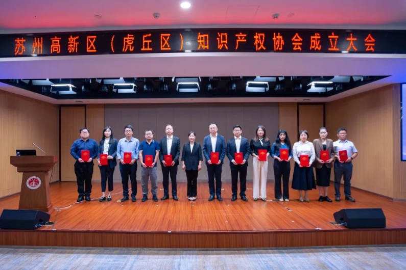 免费观看已满十八岁电视剧两女